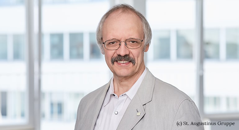 Interview: Prof. Dr. Dr. Ulrich Sprick